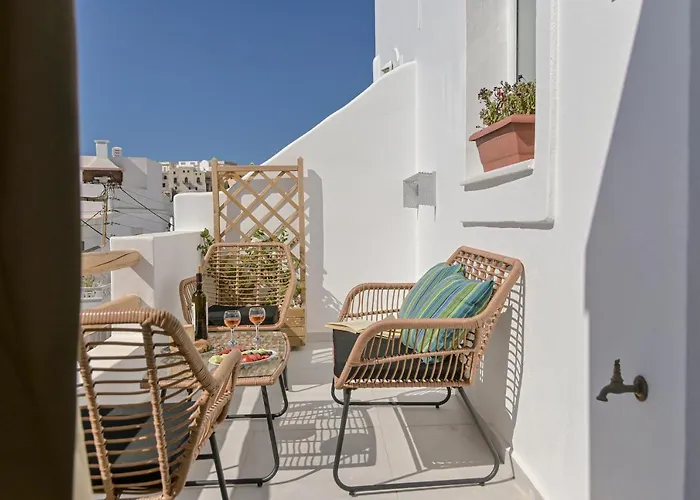 Naxian Horizon * Naxos City