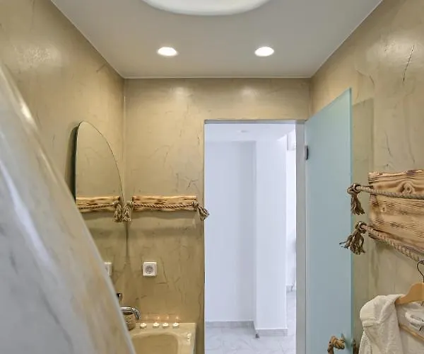 Naxian Horizon * Naxos City