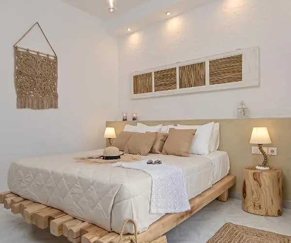 Naxian Horizon * Naxos City